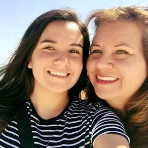 Meet your Posher, Sheila